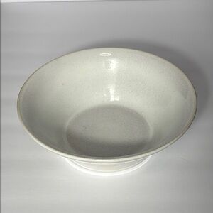 Retired Pier 1 Speckled Stoneware‎ White Ceramic Round Bowl